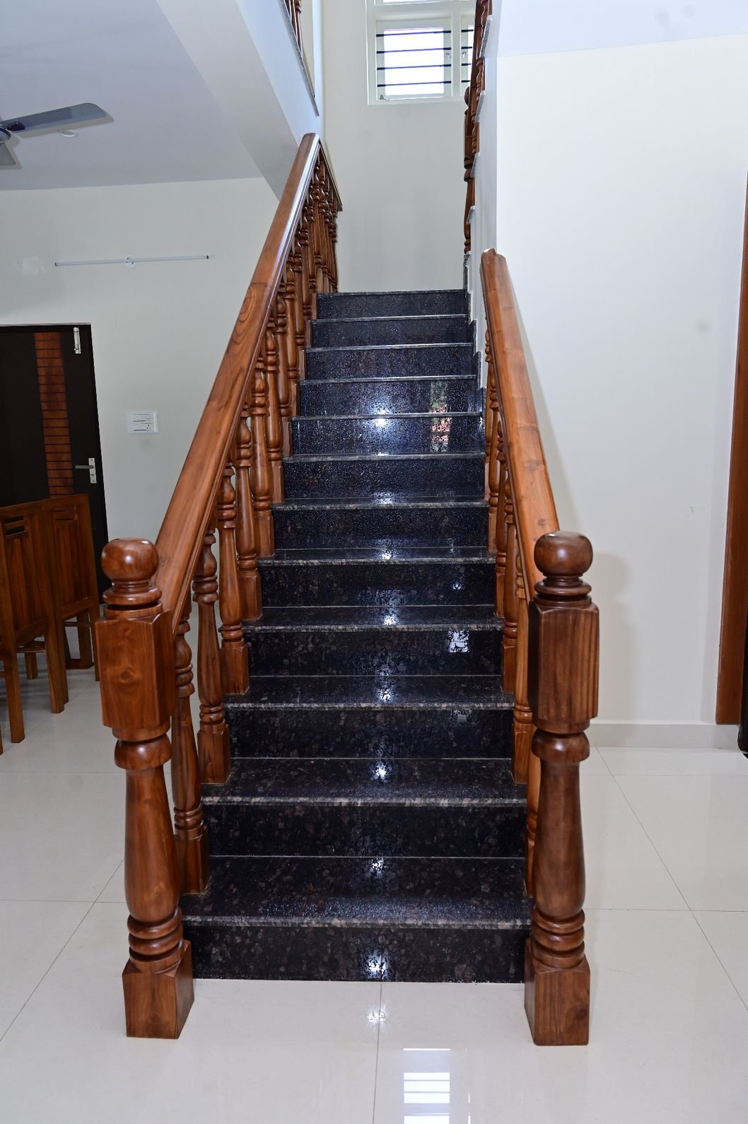 Interior / Common Area 1